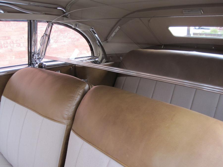  Packard Custom Eight Convertible 1949 года  (фото 2 из 9)